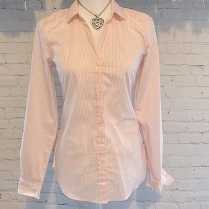 H&M Pink striped blouse.  Fitted Size 6
